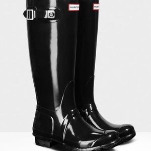 Hunter ORG black tall rainboot NEVER WORN